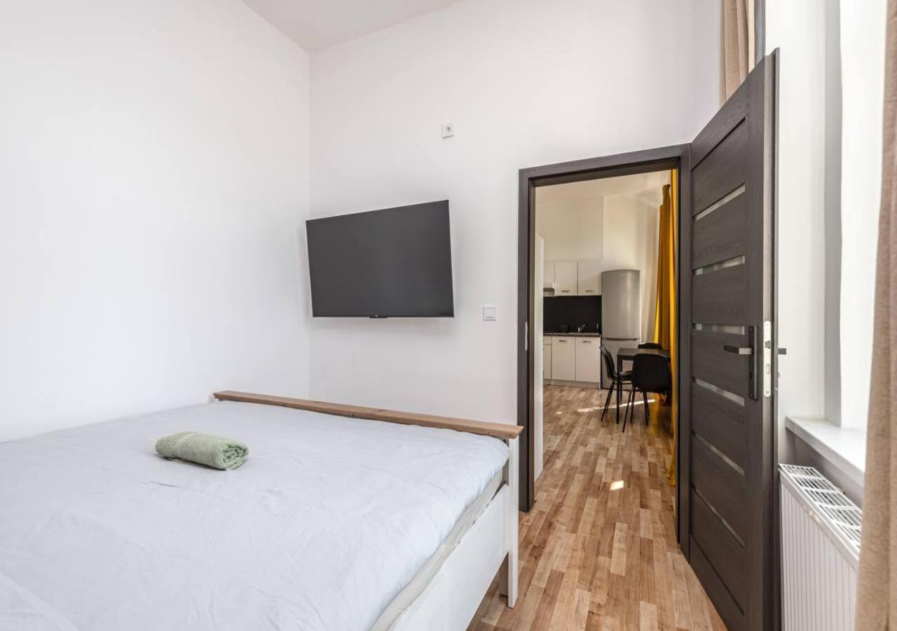 Crimson Charm Apartment Prague Luaran gambar